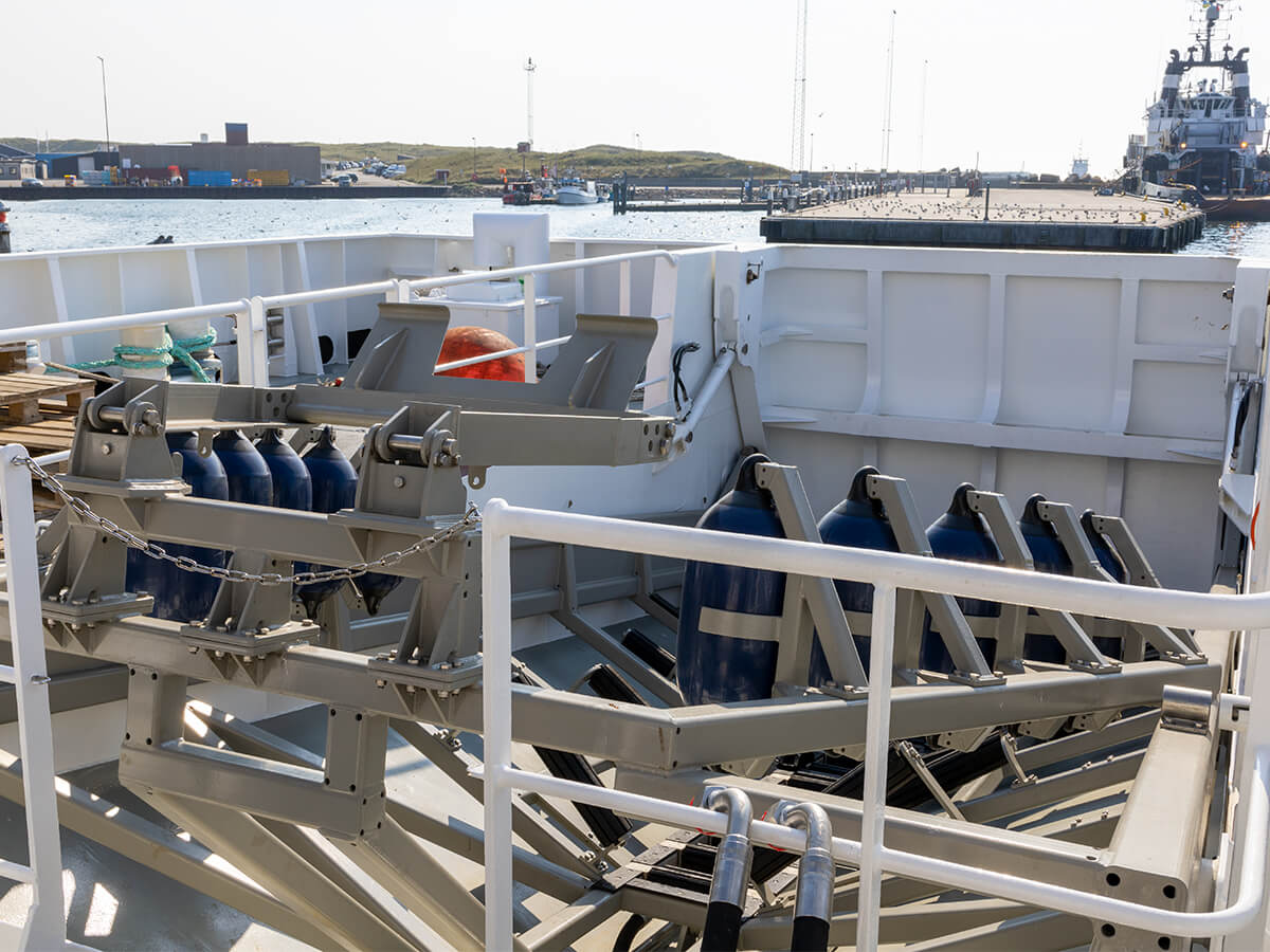 Boat cradle without ship mounted on the fishery inspection vessel Nordsøen