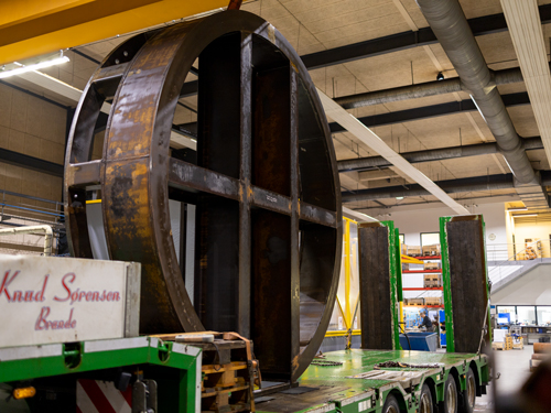 Offshore wind steel construction ready for transport to brande entreprenør service