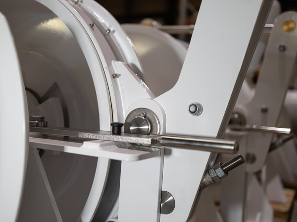 Close-up of manual clutch and brake band on the anchor winch from AS SCAN.